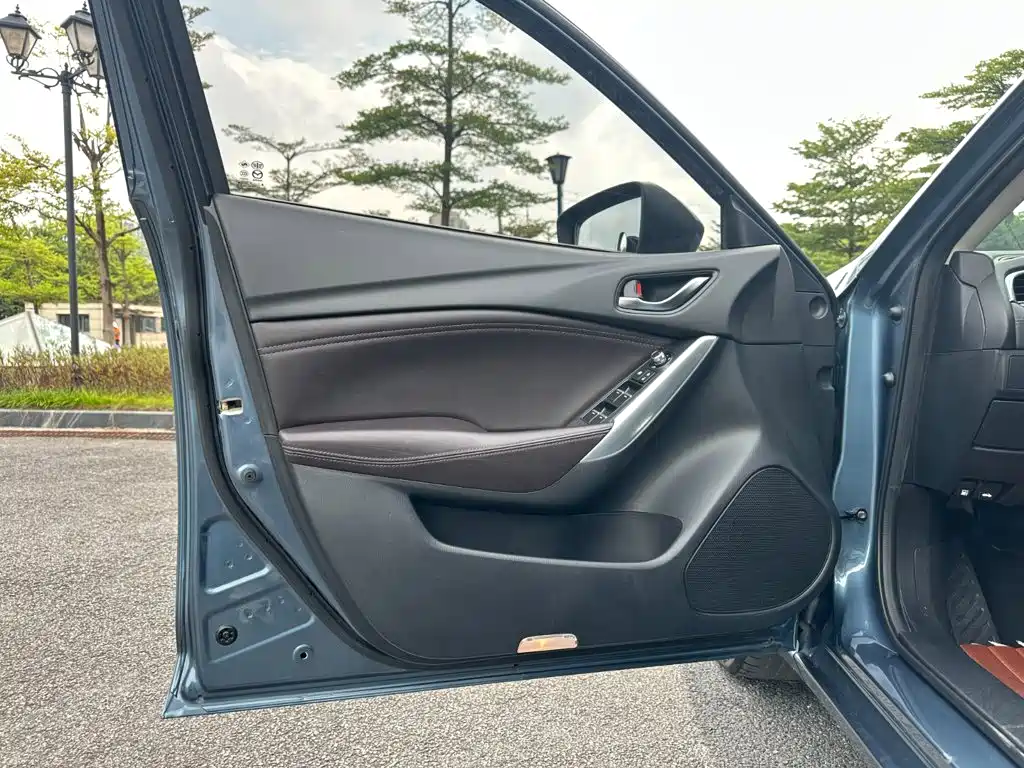 Mazda Atenza — фото 4