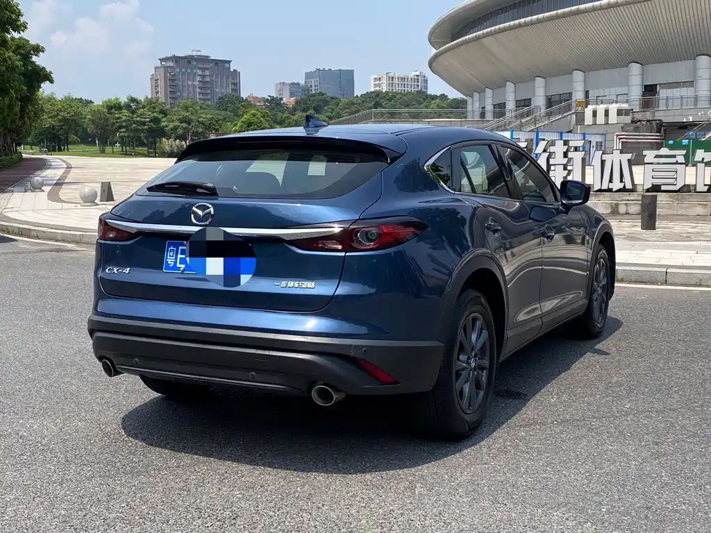 Mazda CX-4 — фото 4