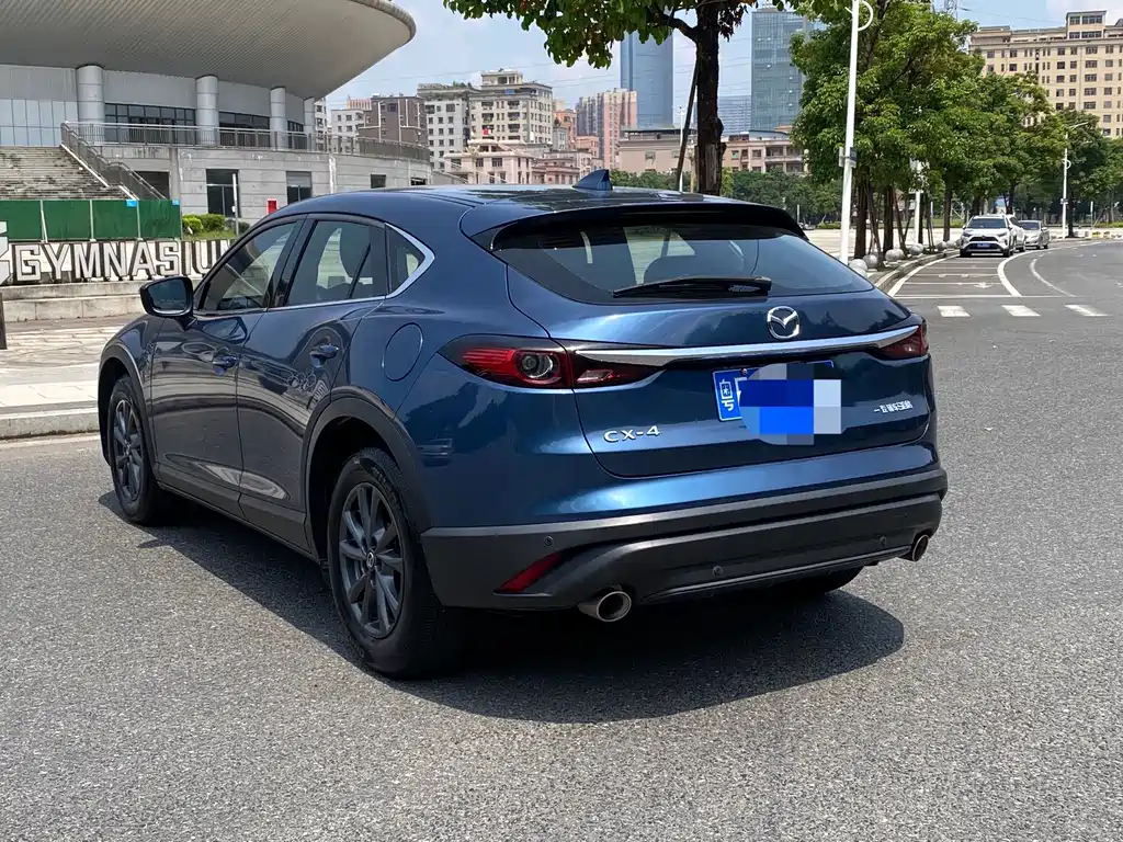Mazda CX-4 — фото 6
