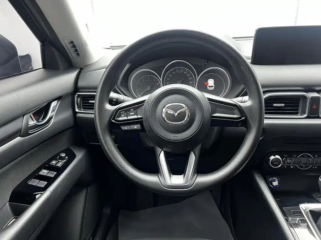 Mazda CX-5 — фото 8
