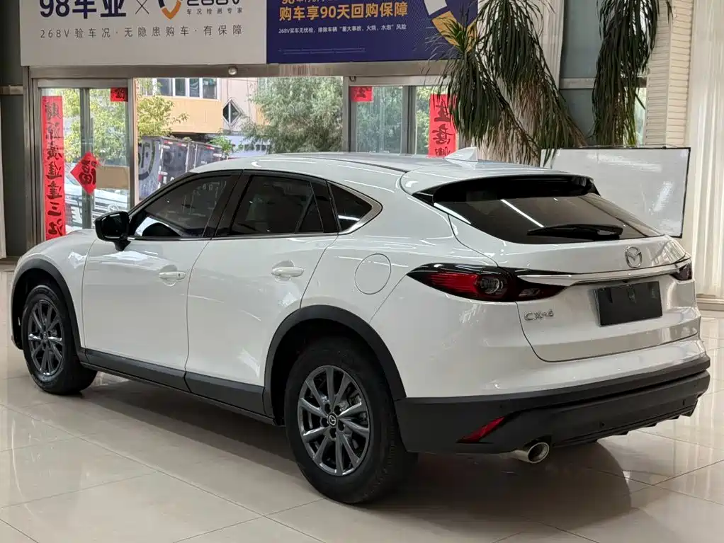 Mazda CX-4 — фото 6