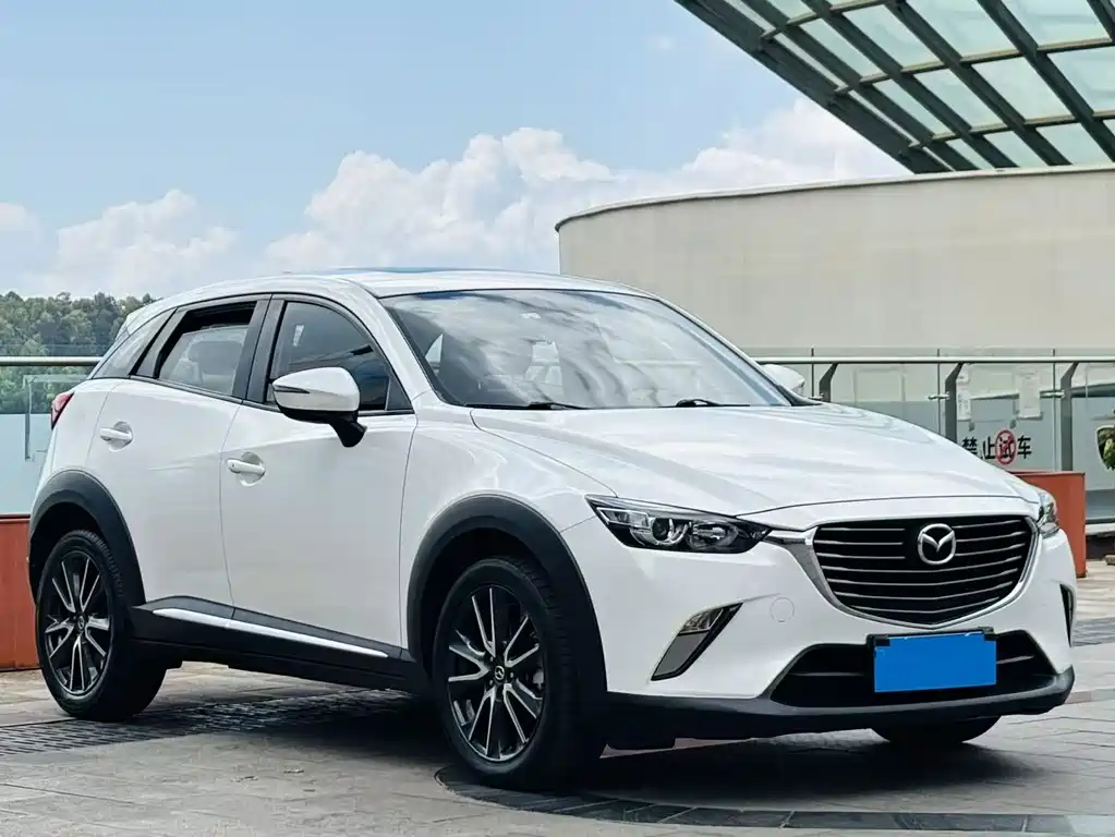 Mazda CX-3 — фото 3