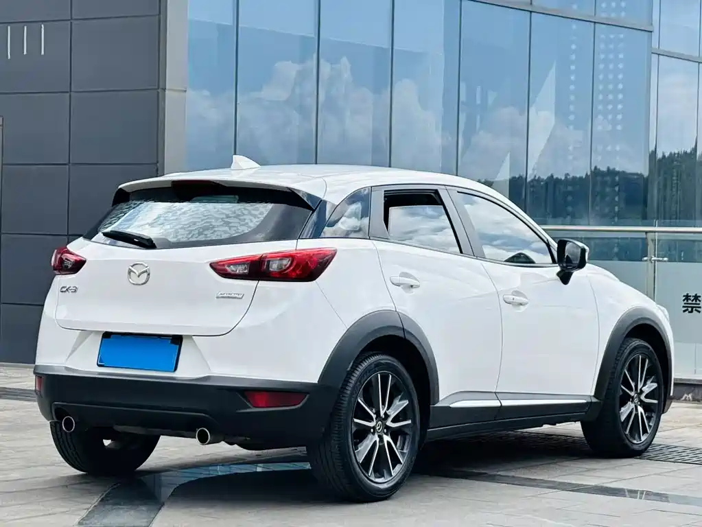Mazda CX-3 — фото 6