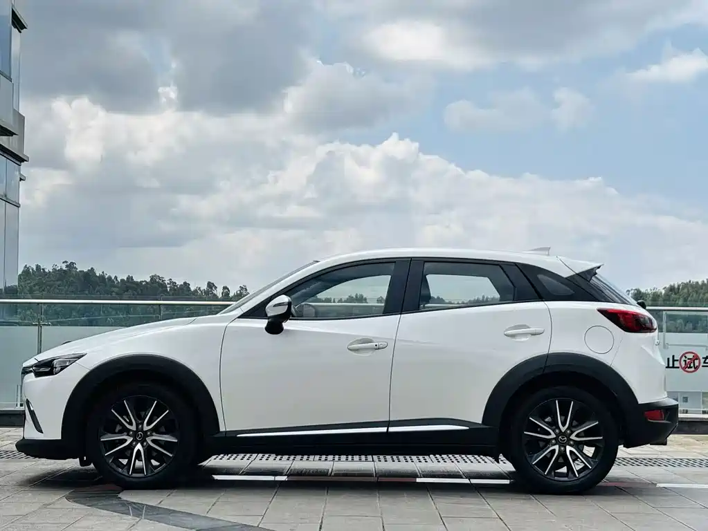 Mazda CX-3 — фото 7