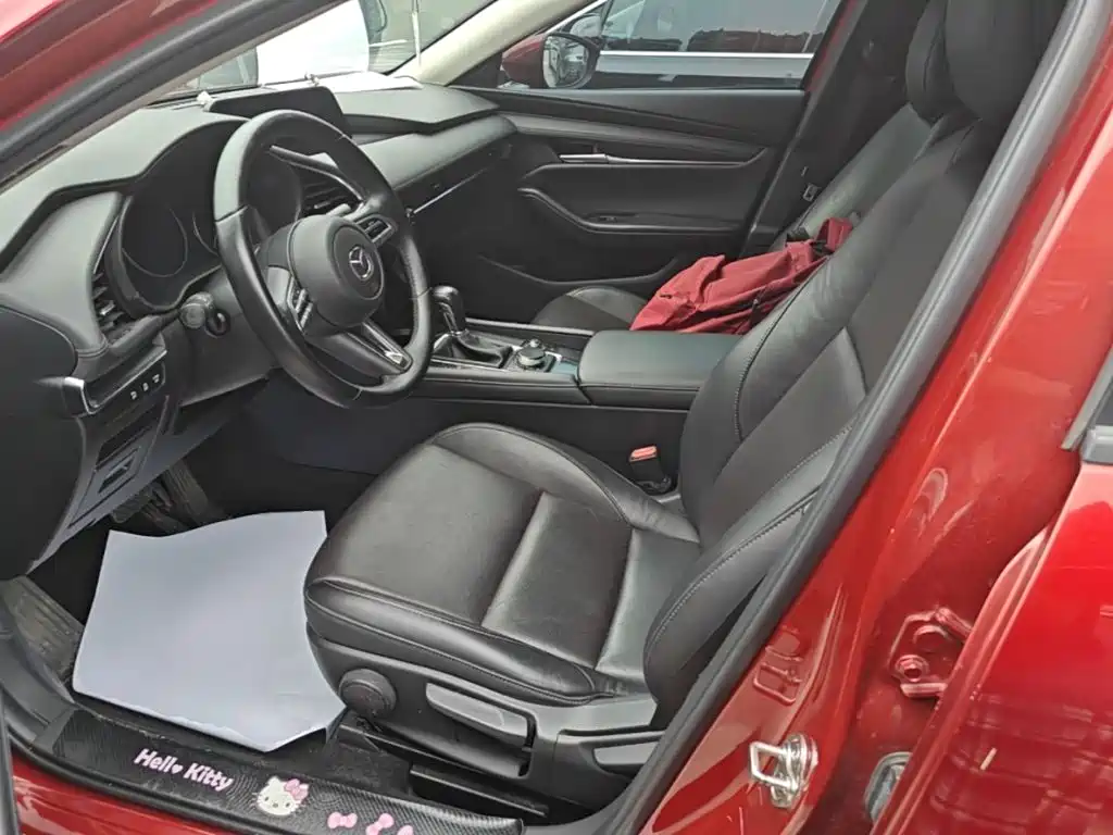 Mazda 3 Axela — фото 15