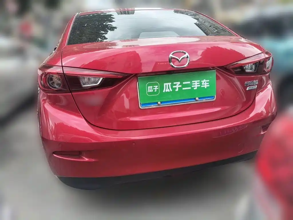 Mazda 3 Axela — фото 3