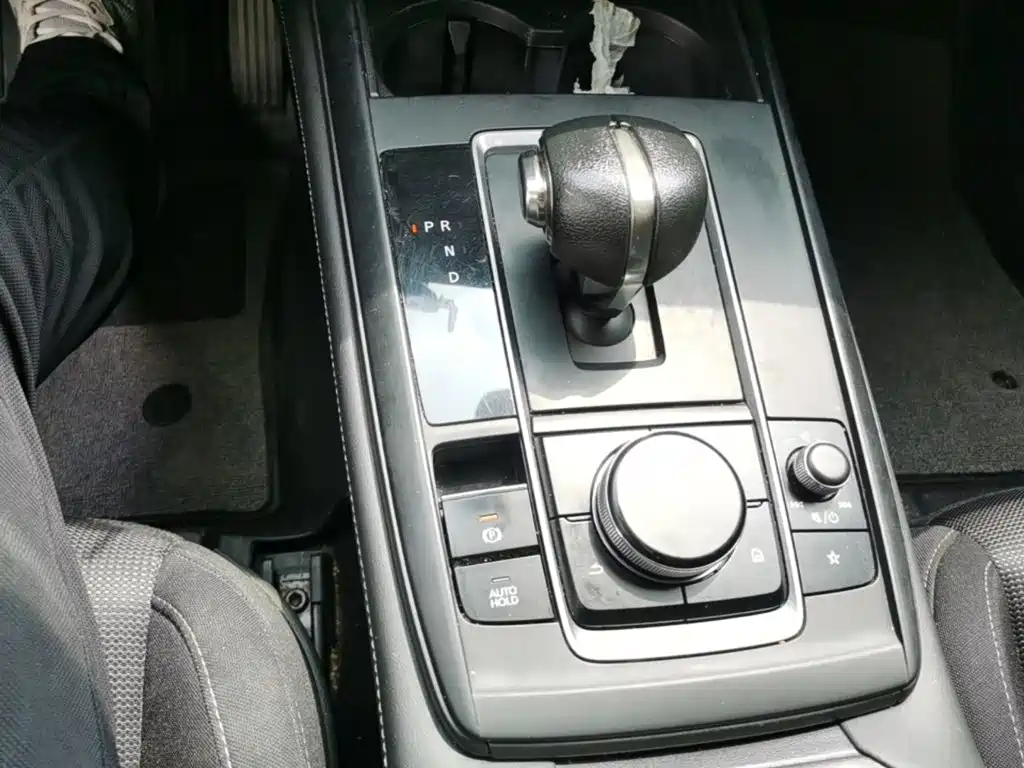 Mazda CX-30 EV — фото 14