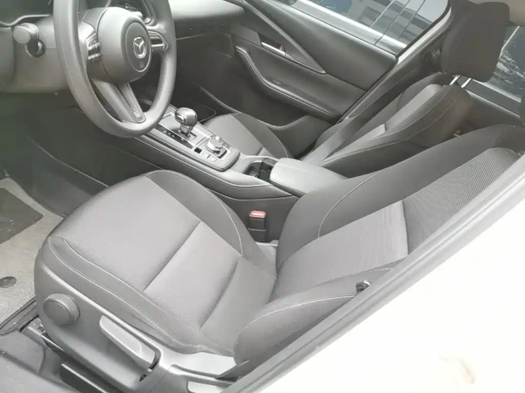 Mazda CX-30 EV — фото 15
