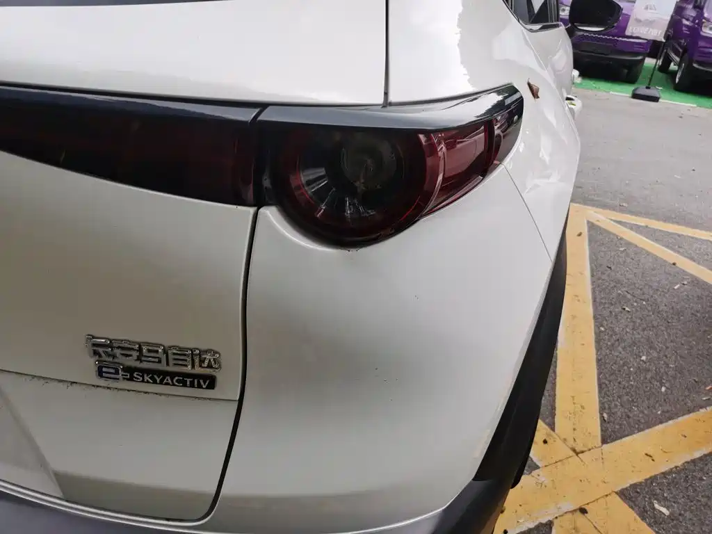 Mazda CX-30 EV — фото 8