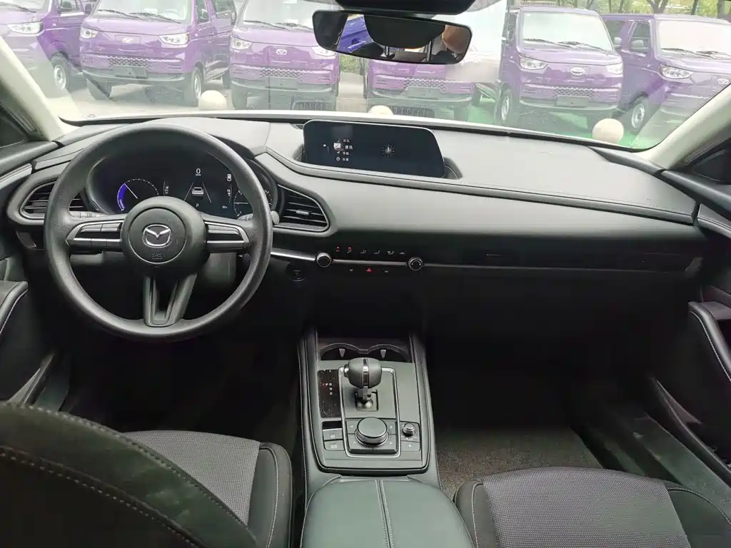 Mazda CX-30 EV — фото 10