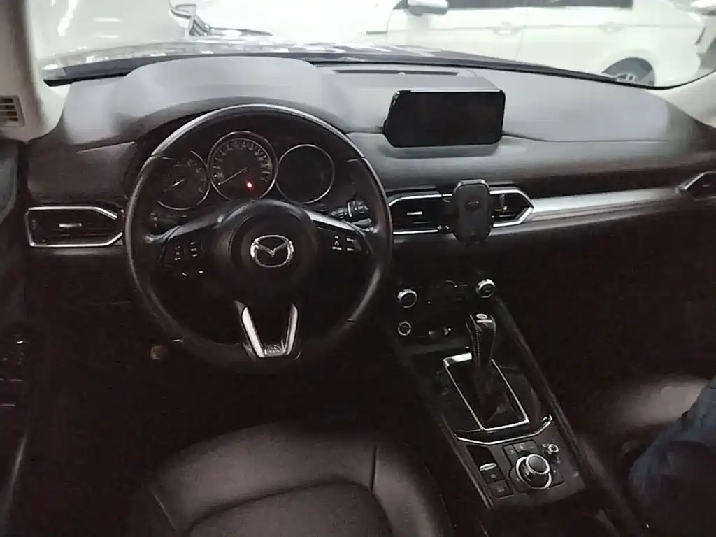 Mazda CX-5 — фото 10