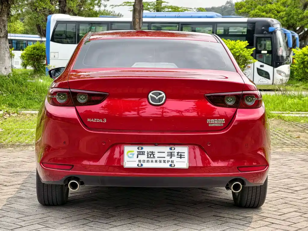 Mazda 3 Axela — фото 6