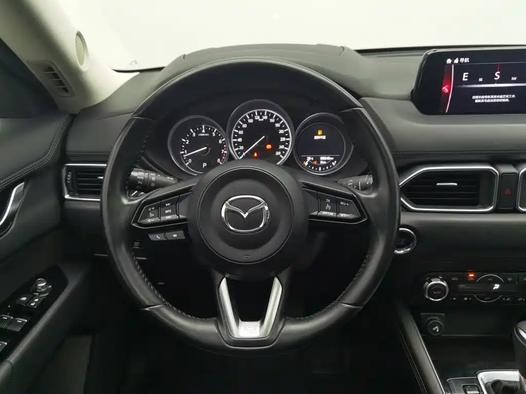 Mazda CX-5 — фото 11