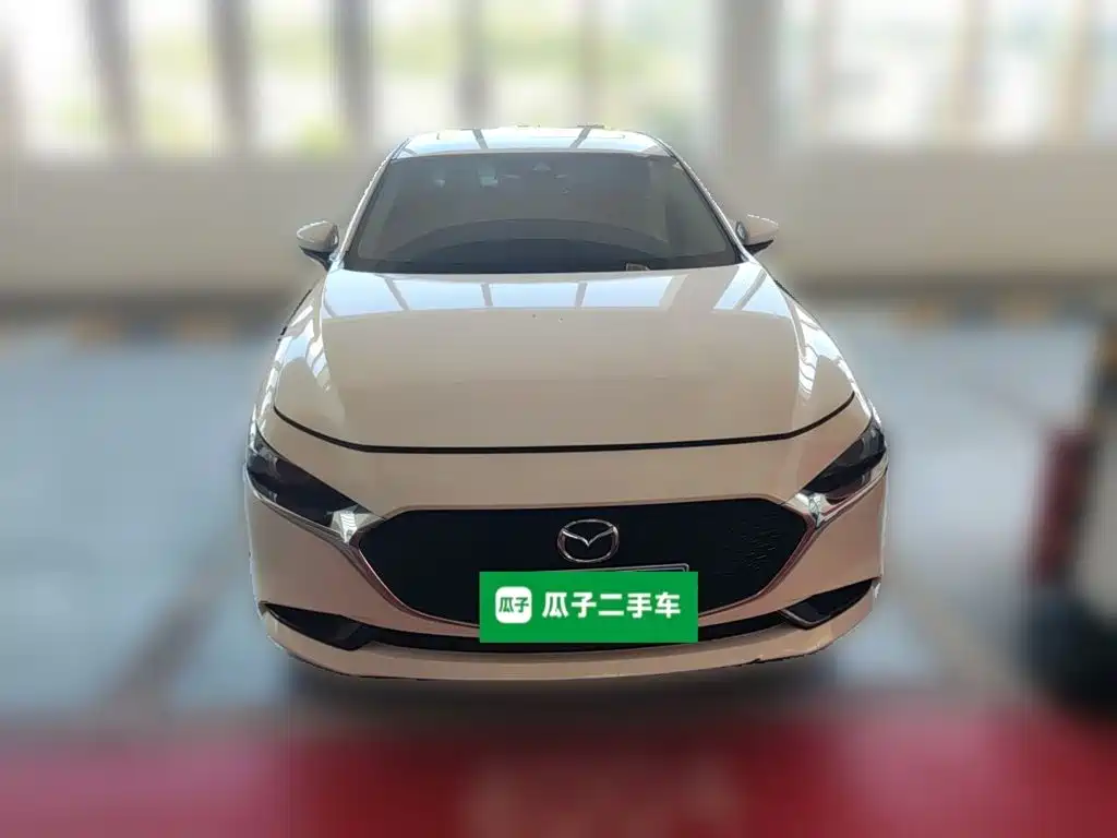 Mazda 3 Axela — фото 23