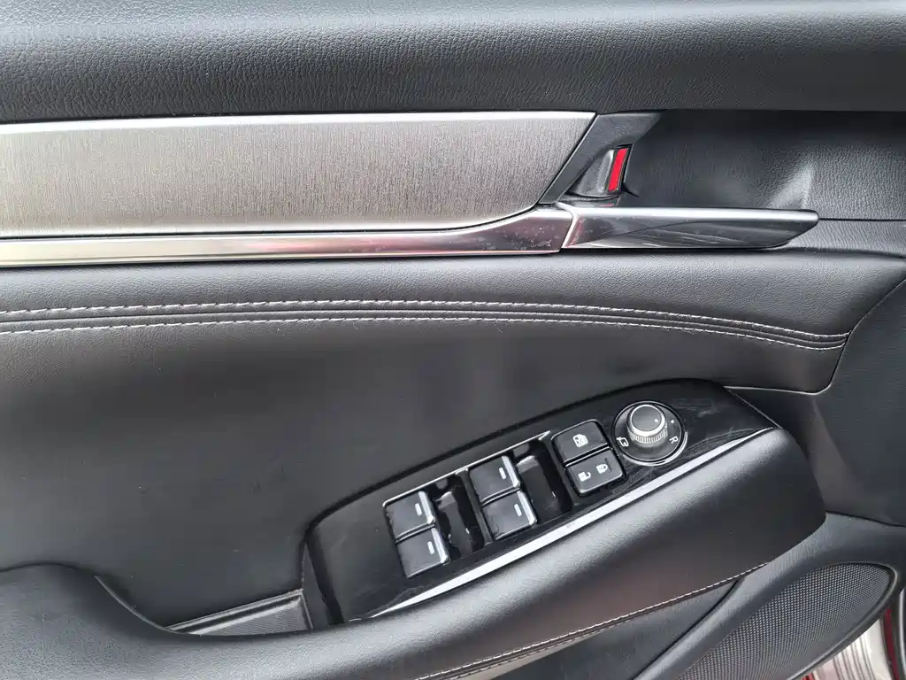 Mazda Atenza — фото 33