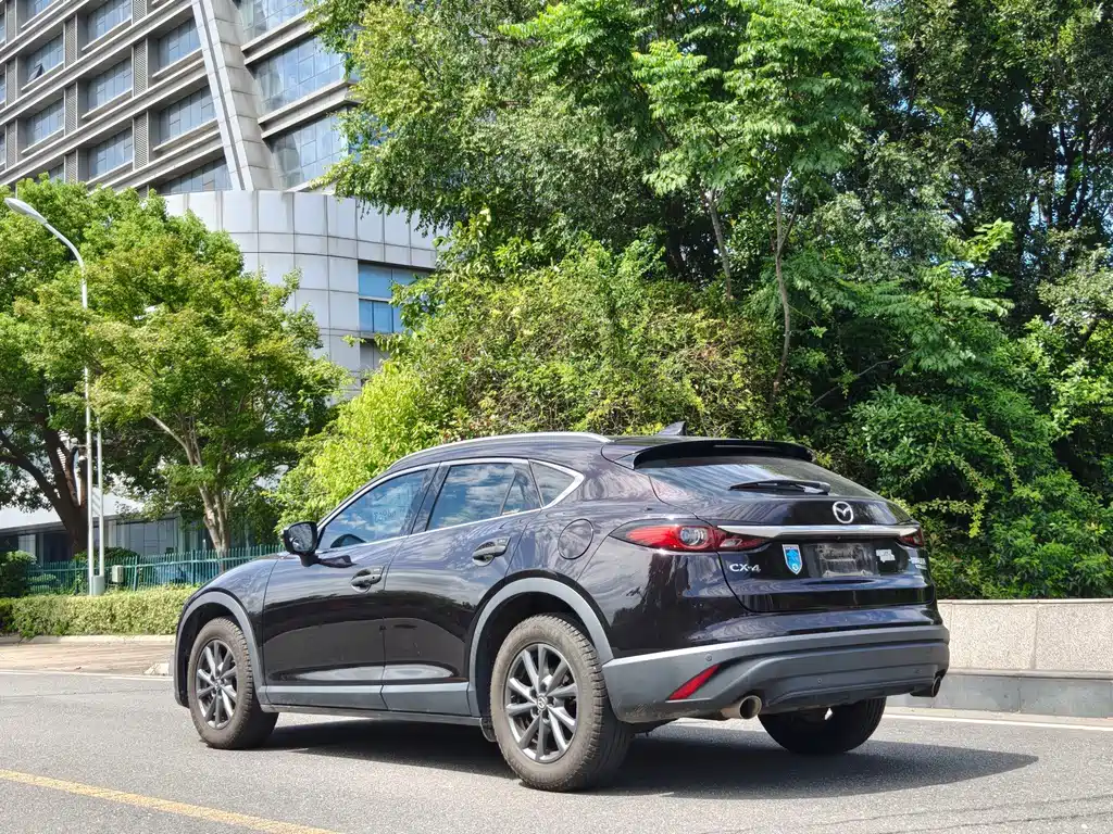 Mazda CX-4 — фото 7