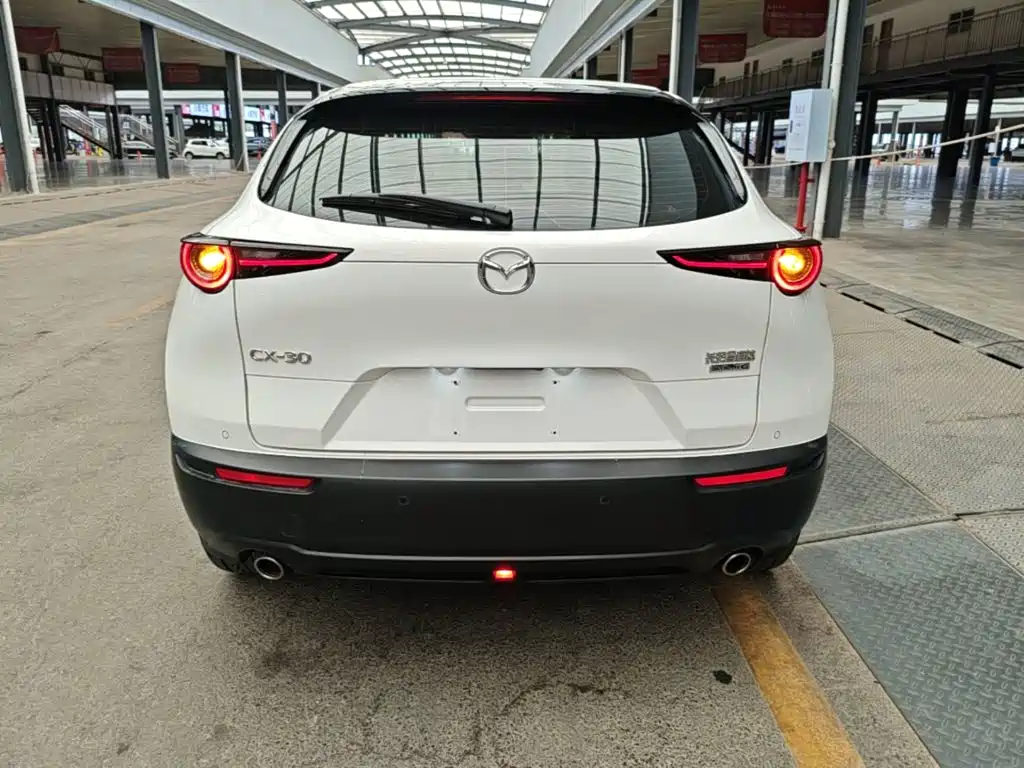 Mazda CX-30 — фото 6