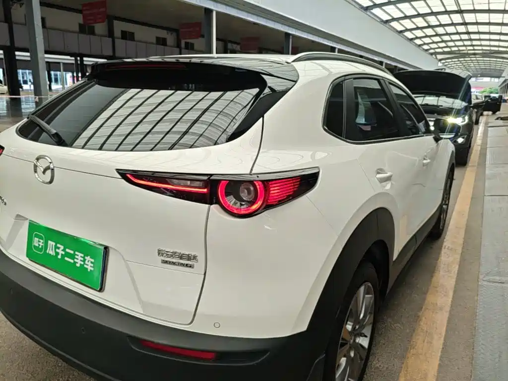 Mazda CX-30 — фото 8