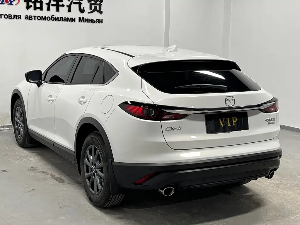 Mazda CX-4 — фото 6