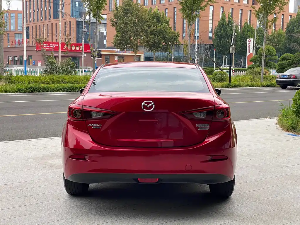 Mazda 3 Axela — фото 8