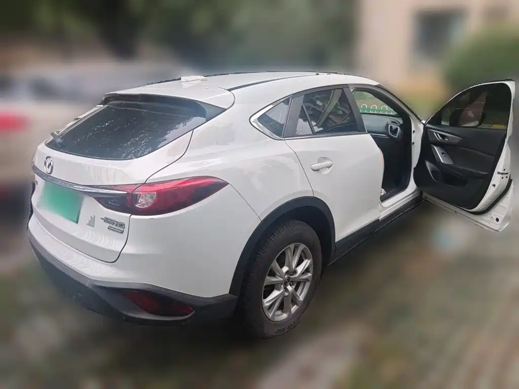 Mazda CX-4 — фото 6