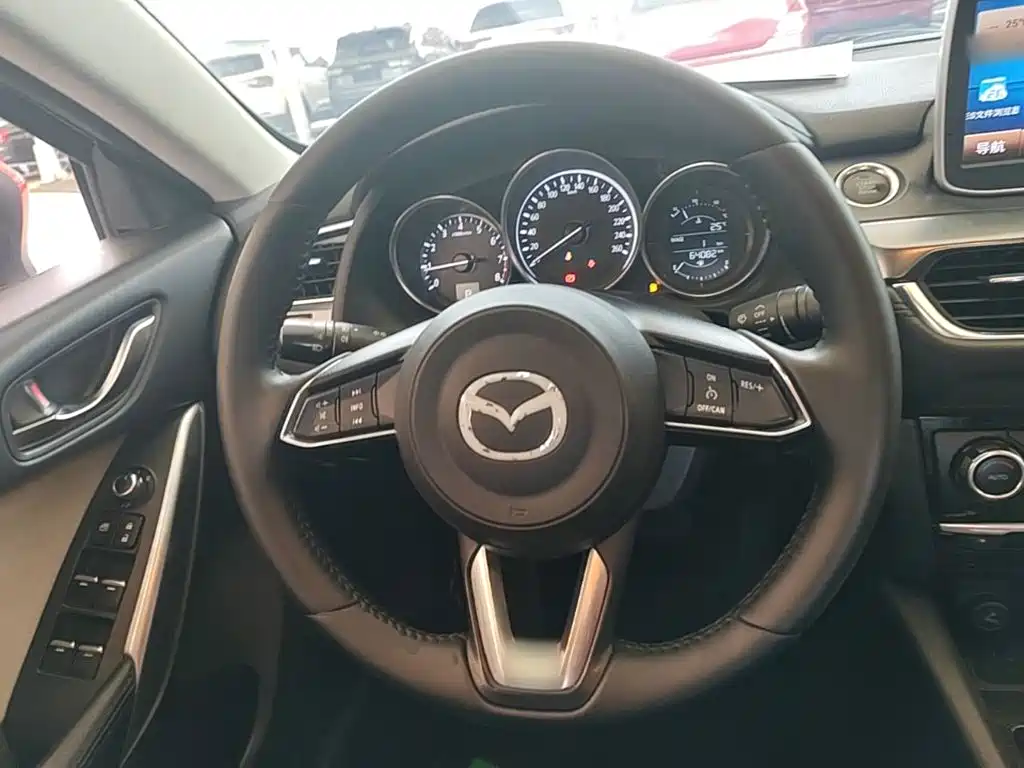 Mazda Atenza — фото 11