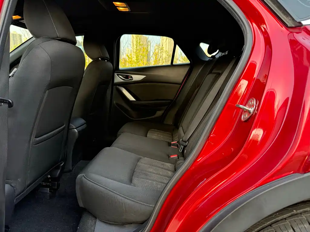 Mazda CX-4 — фото 5