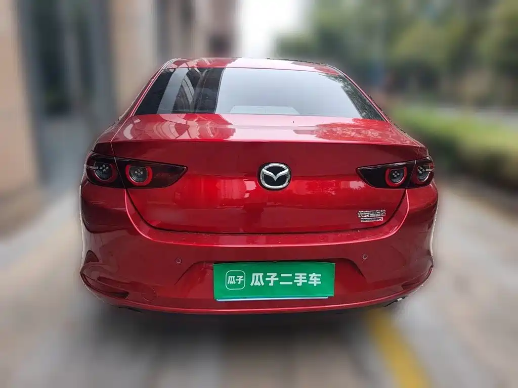 Mazda 3 Axela — фото 4