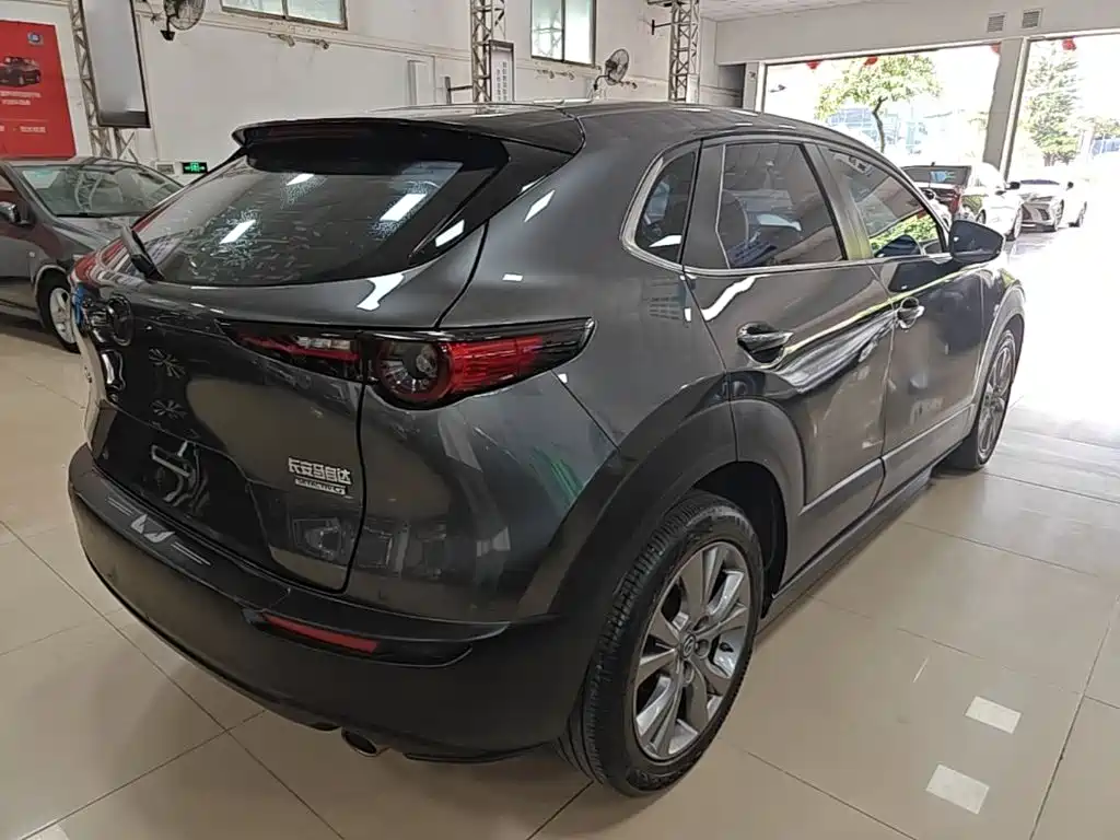 Mazda CX-30 — фото 7