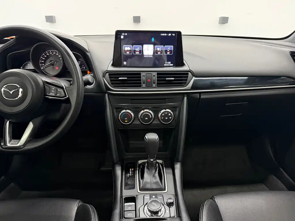 Mazda CX-4 — фото 9