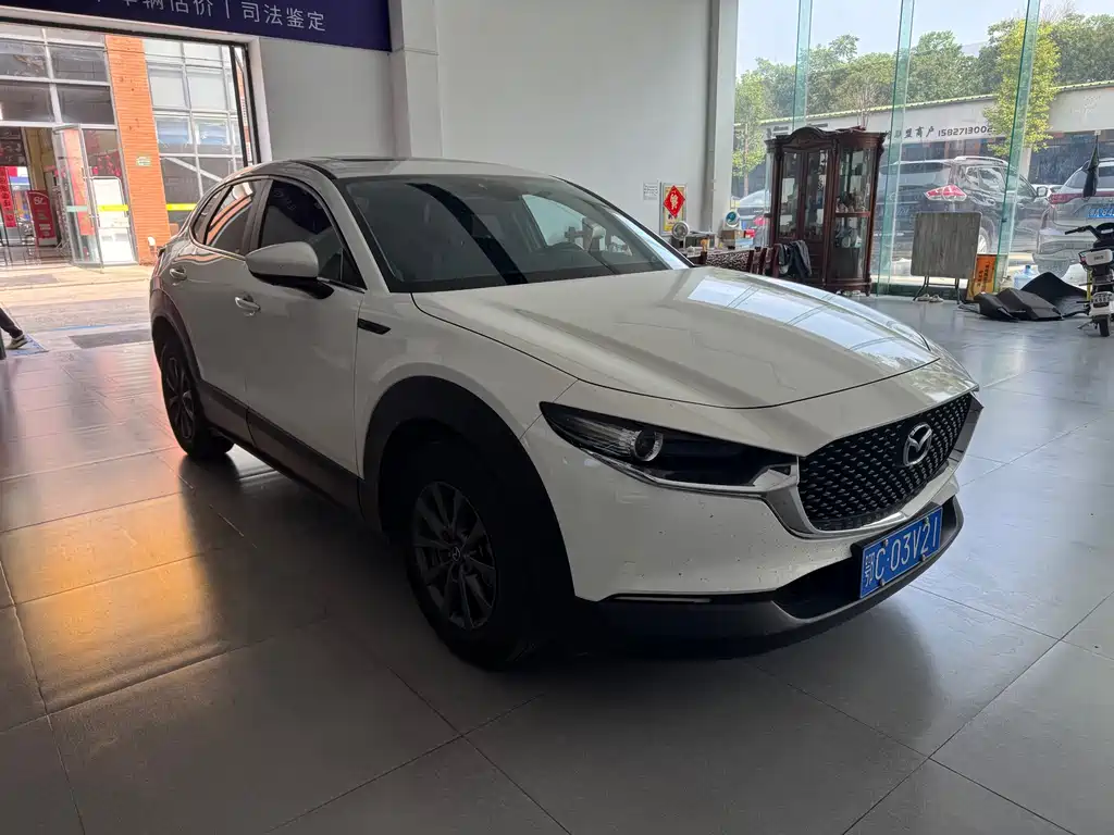 Mazda CX-30 — фото 3
