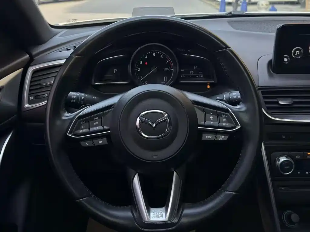 Mazda CX-4 — фото 17