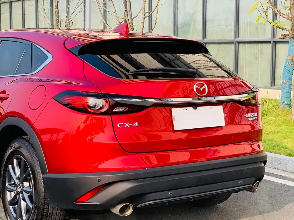 Mazda CX-4 — фото 9