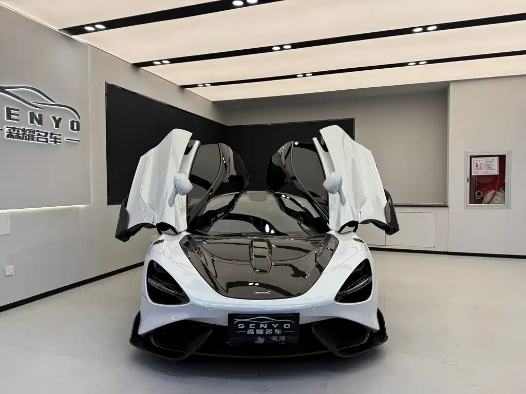 McLaren 720S — фото 2