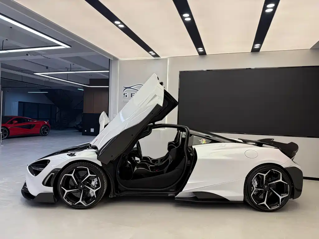 McLaren 720S — фото 4