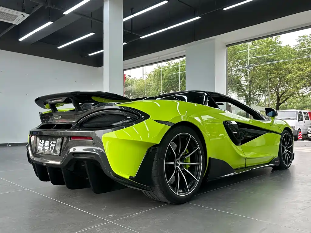 McLaren 600LT — фото 3