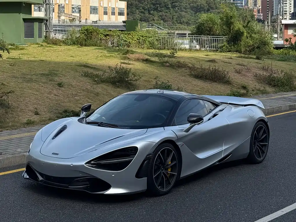 McLaren 720S — фото 3