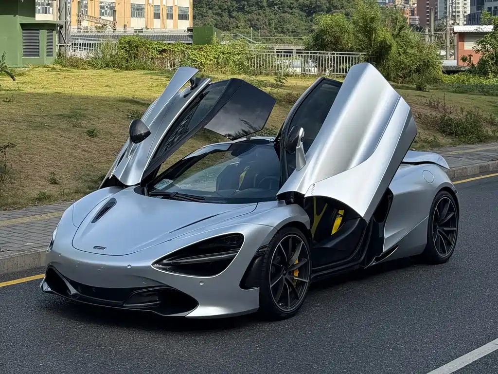 McLaren 720S — фото 4