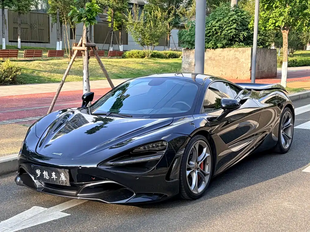McLaren 720S — фото 3