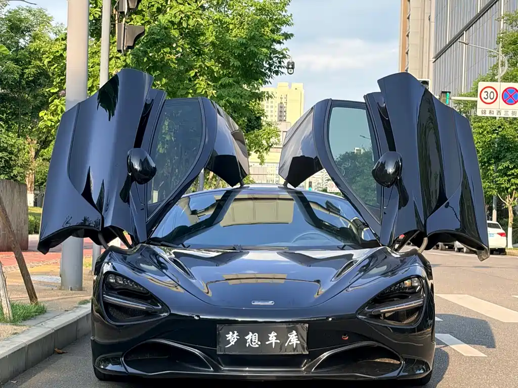 McLaren 720S — фото 4