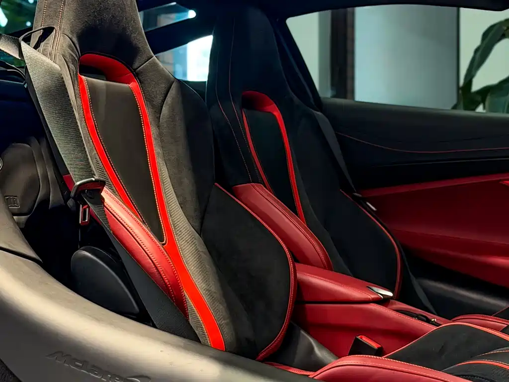 McLaren 720S — фото 20