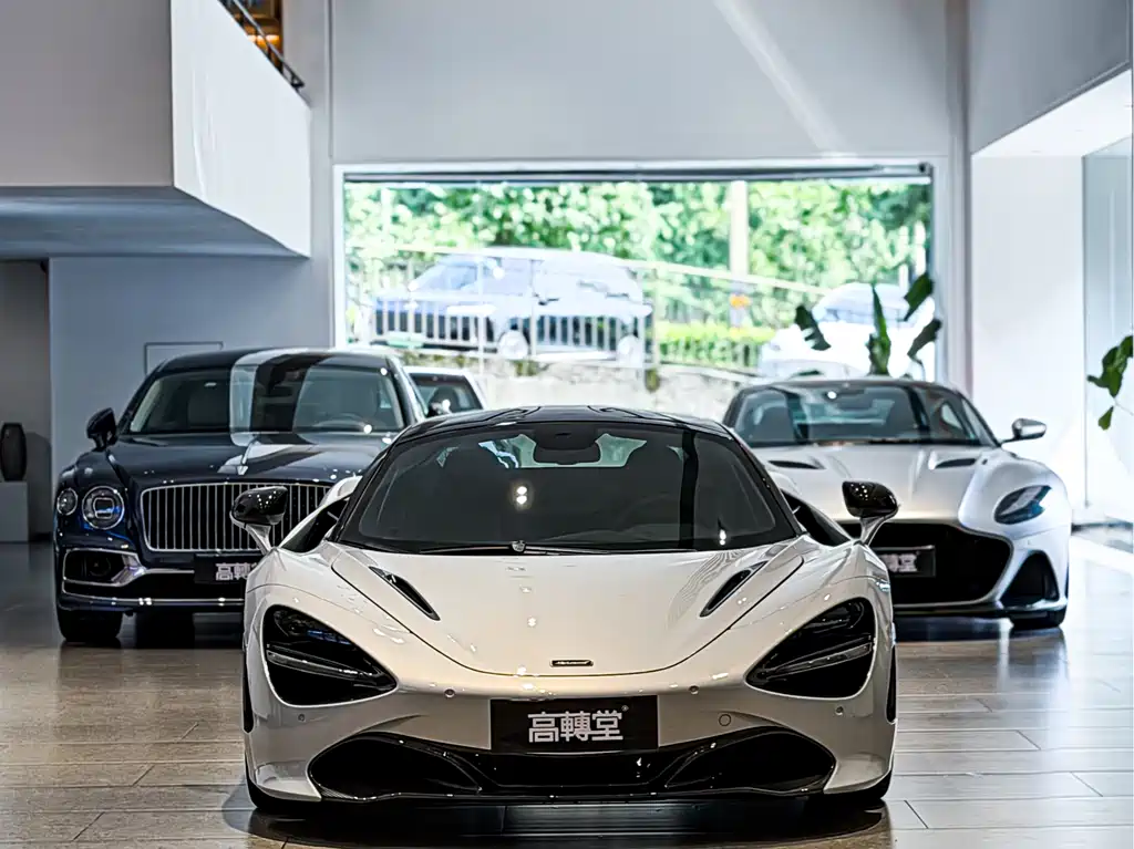 McLaren 720S — фото 3
