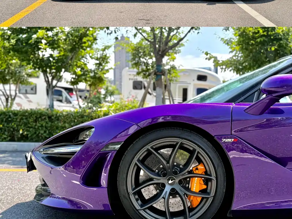 McLaren 720S — фото 5
