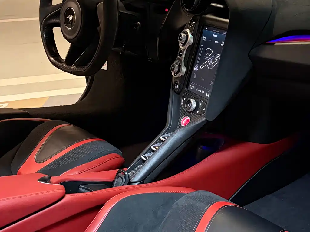 McLaren 720S — фото 14
