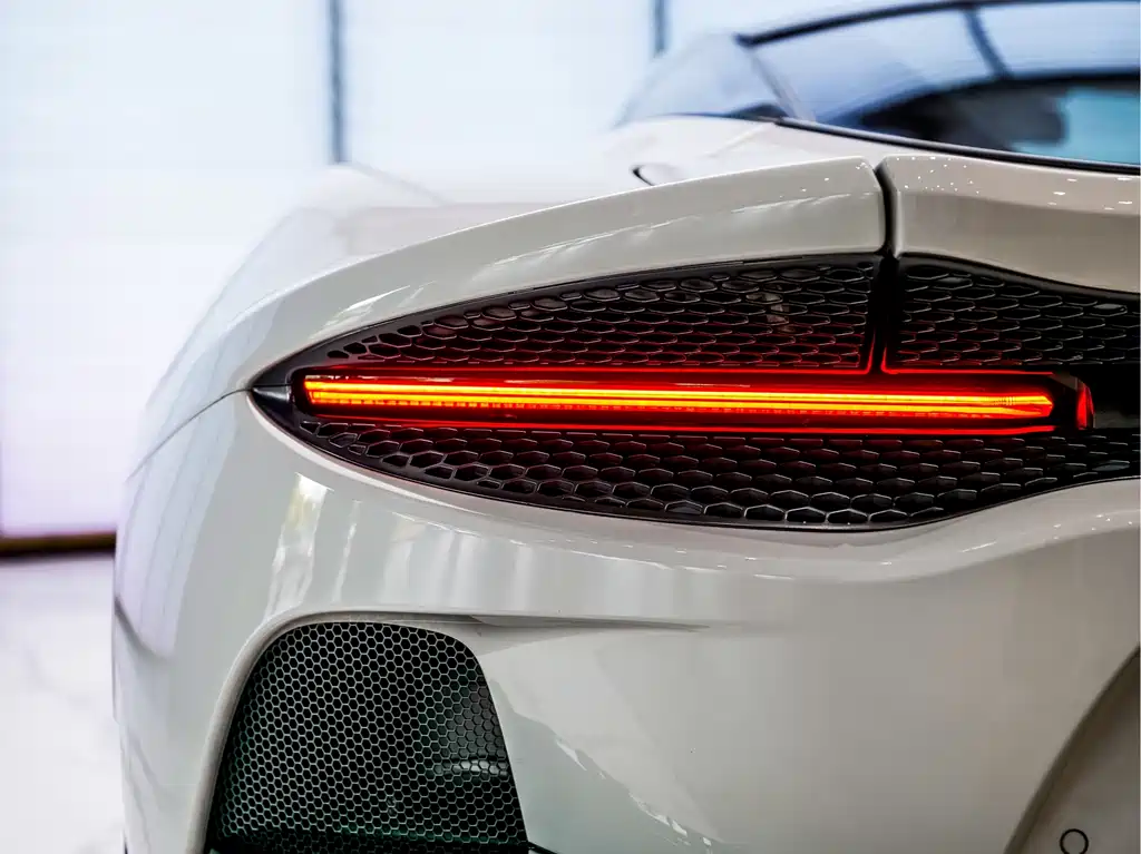 McLaren GT — фото 6