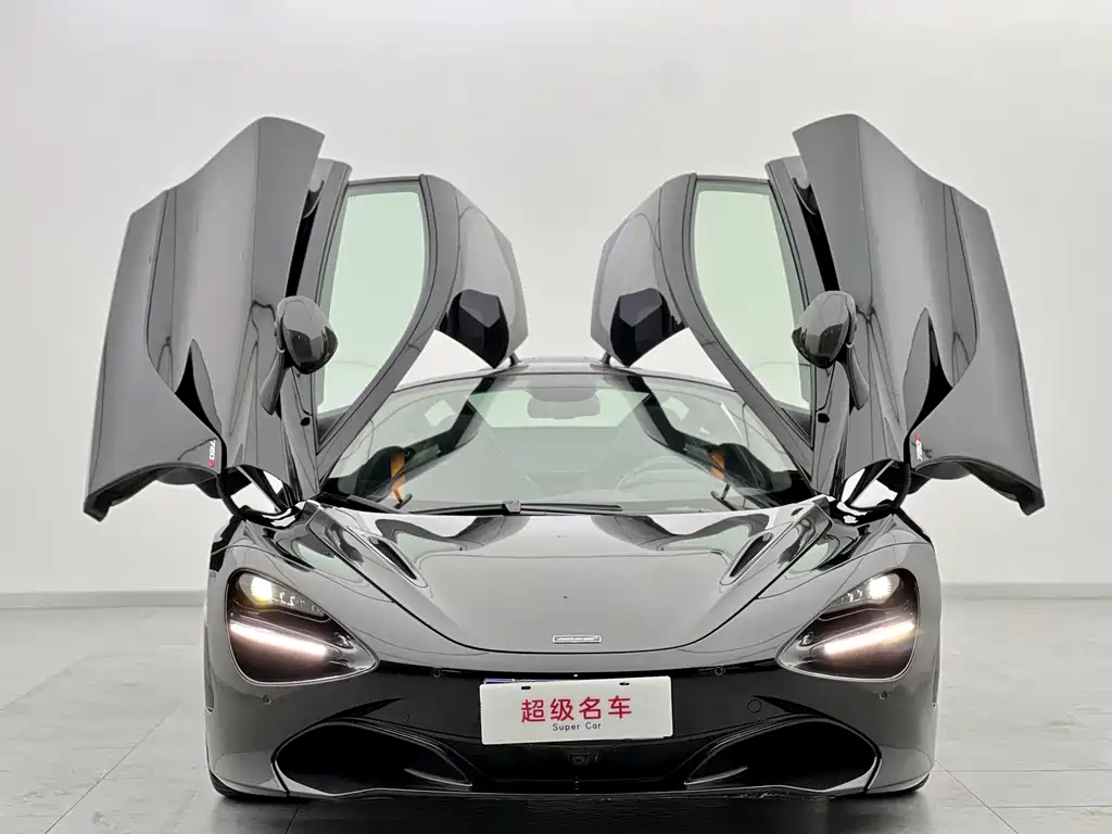 McLaren 720S — фото 2