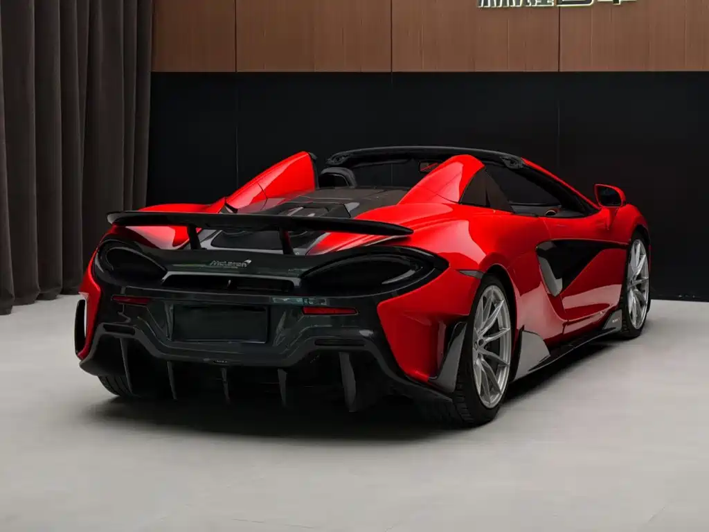 McLaren 600LT — фото 11