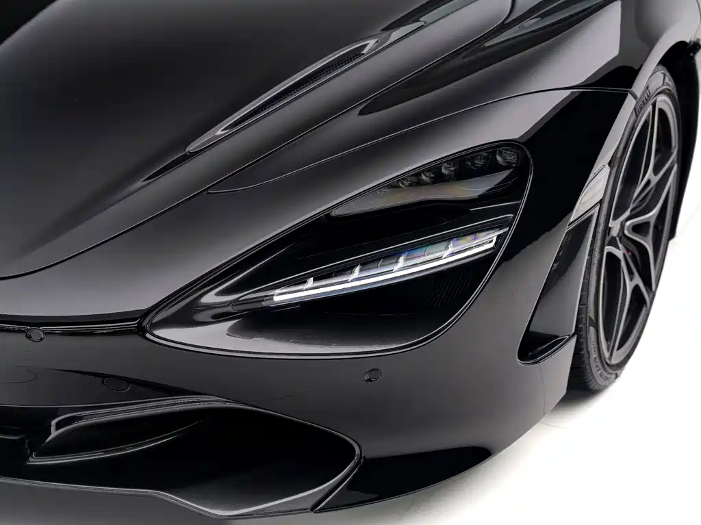 McLaren 720S — фото 14