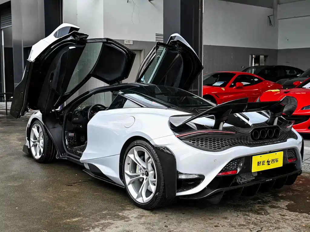 McLaren 720S — фото 3
