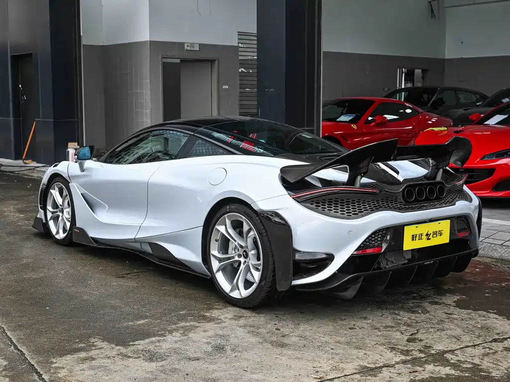 McLaren 720S — фото 6